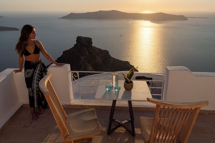 La Maltese Estate, Santorini