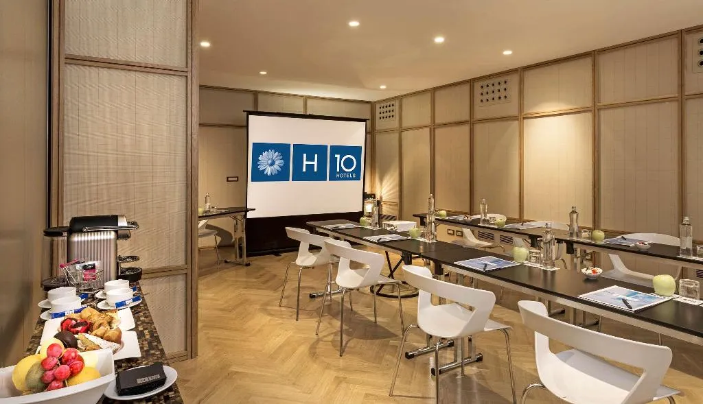 Sports and Entertainment, H10 Tribeca, Madrid
