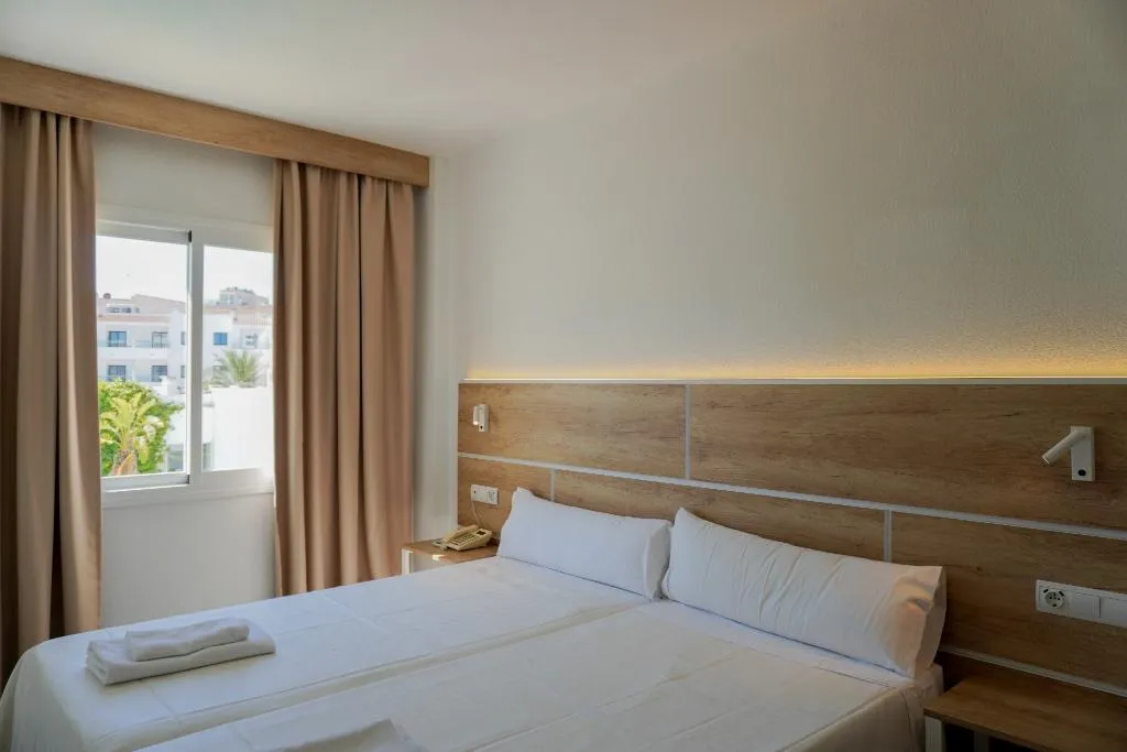 APARTMENT POOL VIEW Room, ENDLSS Ibiza, Ibiza