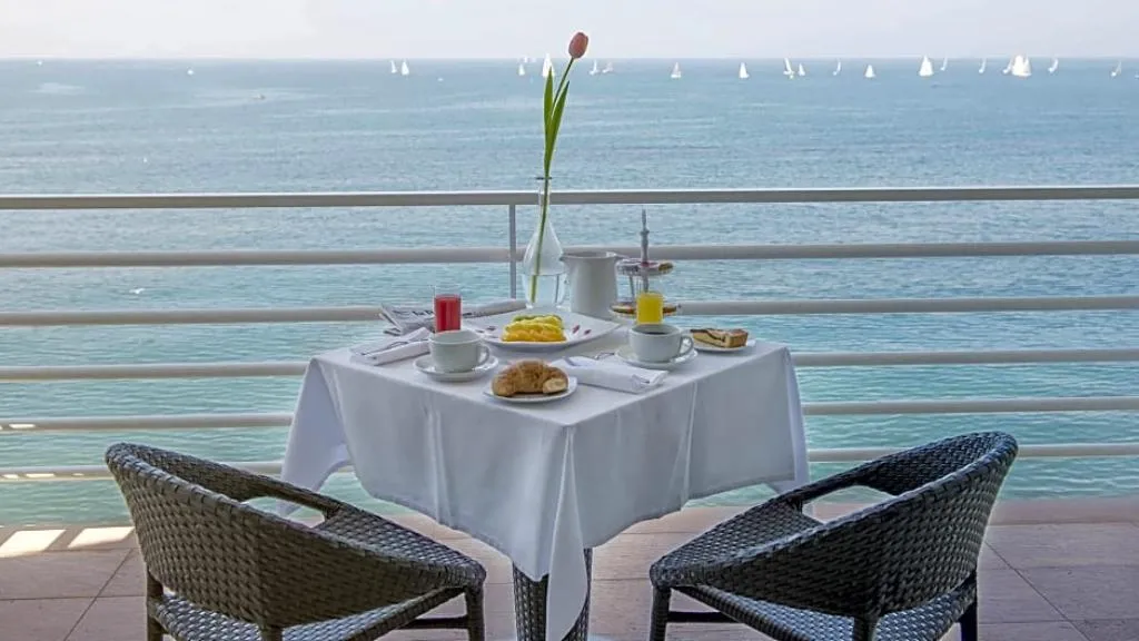 Double or Twin SUPERIOR SEA FRONT Room, Hotel Miramare Stabia, Naples