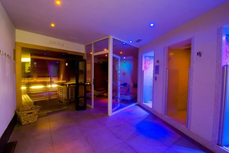 Sports and Entertainment, Hotel Oasi SPA & Wellness, Milan