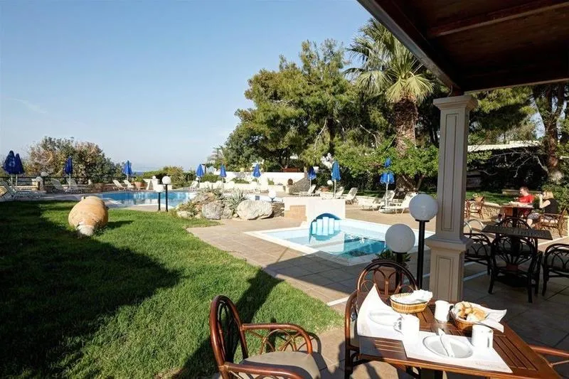 Terrace, Alianthos Suites, Crete