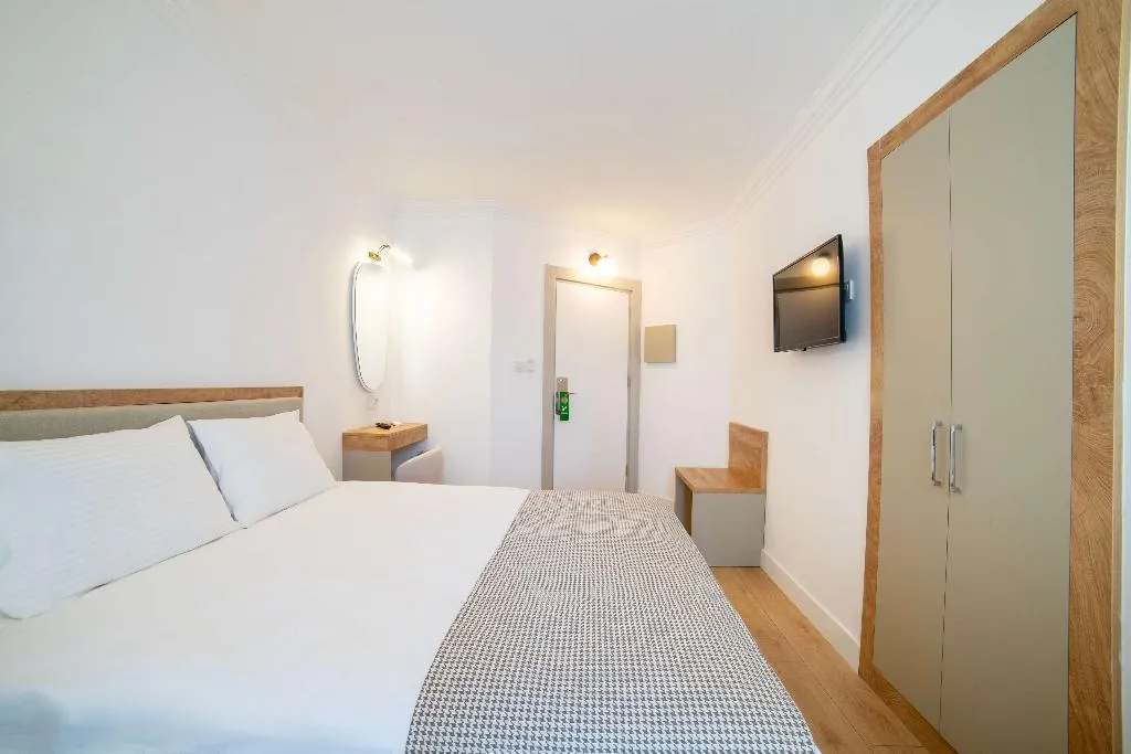 JUNIOR SUITE STANDARD Room, Golda Hotel, Antalya