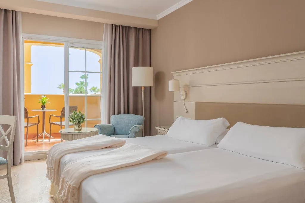 DOUBLE SINGLE USE SIDE SEA VIEW Room, Iberostar Waves Málaga Playa, Costa Del Sol