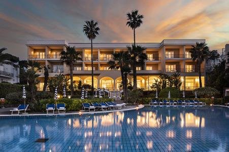 Alexander Hotel Terme, Naples