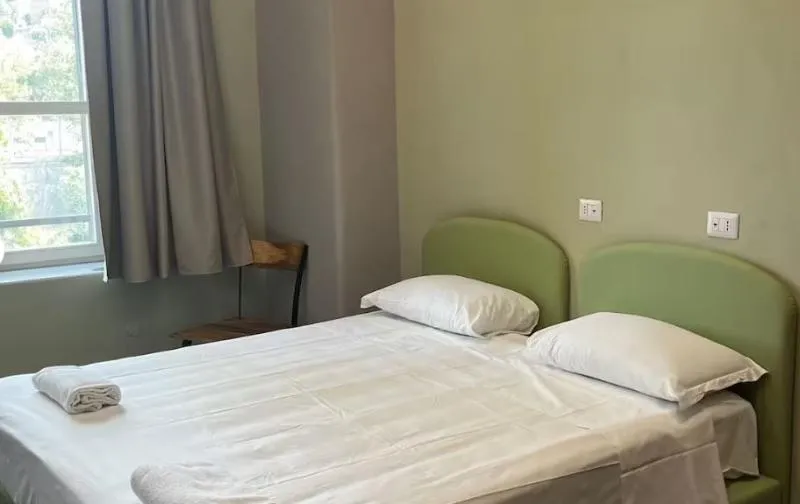 Double or Twin BASIC Room, Borgo Ripa Urban Travel, Rome