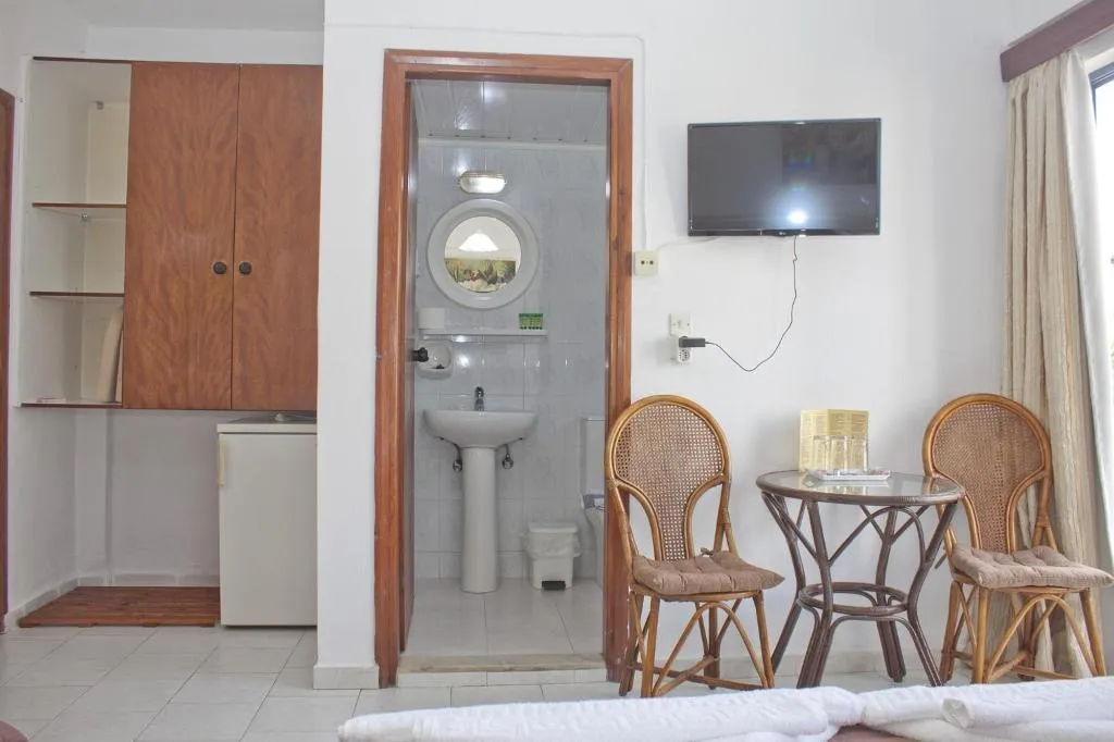 TRIPLE CITY VIEW Room, Danaos Hotel, Crete