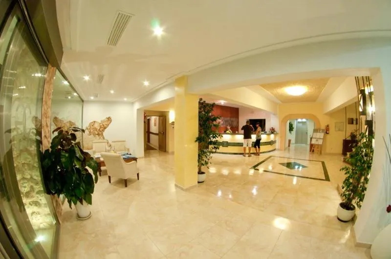 Lobby, Cala Gat, Majorca