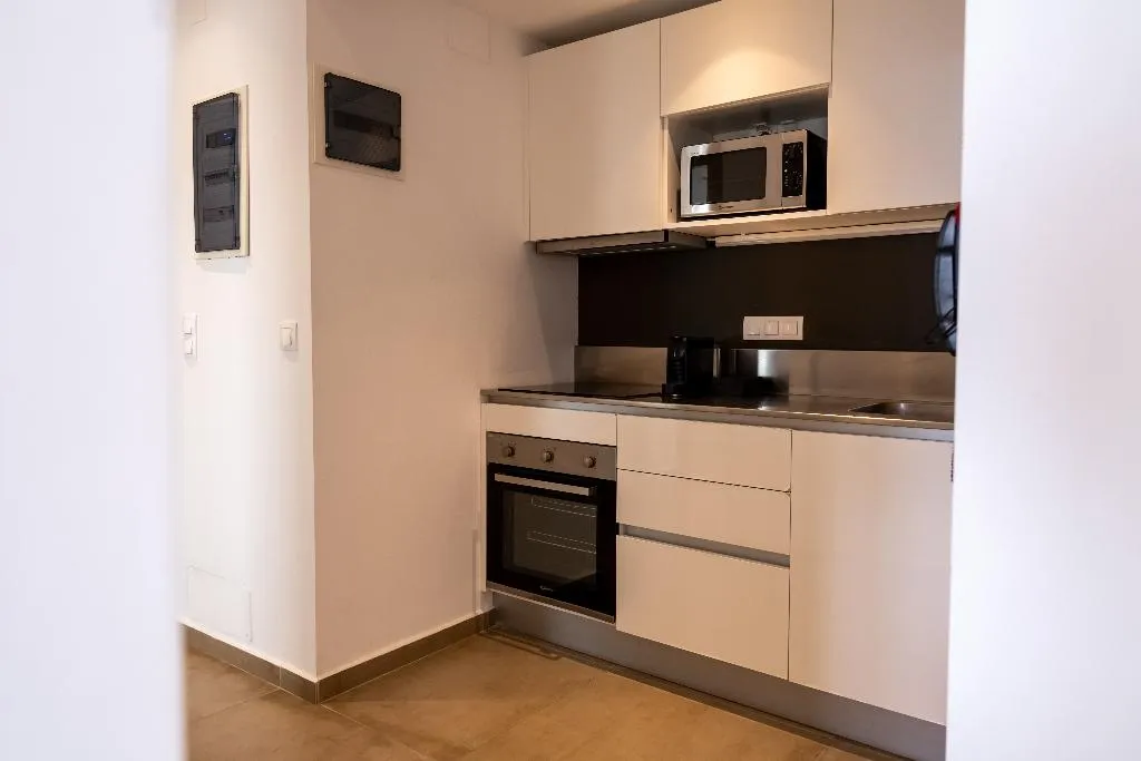 APARTMENT THREE BEDROOMS WITH PRIVATE POOL Room, Mika Villas & Suites, Crete