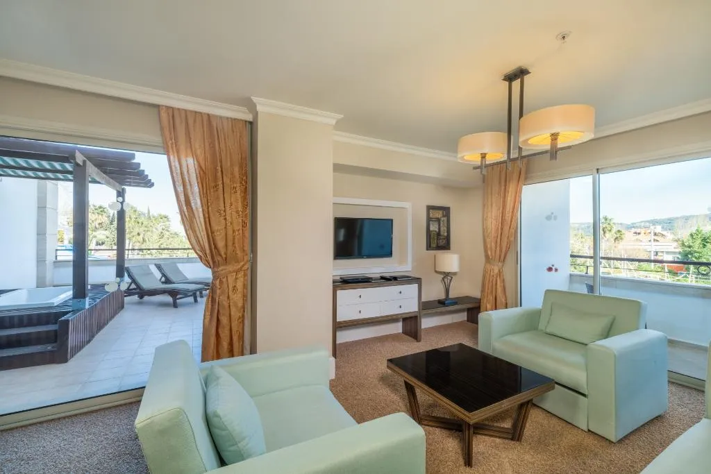 SUITE STANDARD Room, Crystal De Luxe Comfort Collection, Antalya