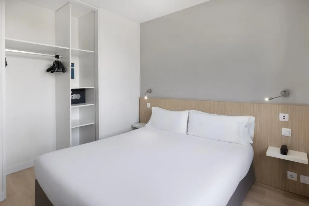 Room, B&B Hotel Barcelona Sant Cugat, Barcelona