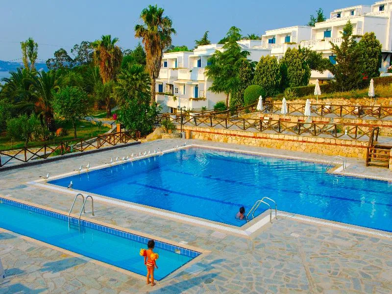 Pool, Agionissi Resort, Thessaloniki