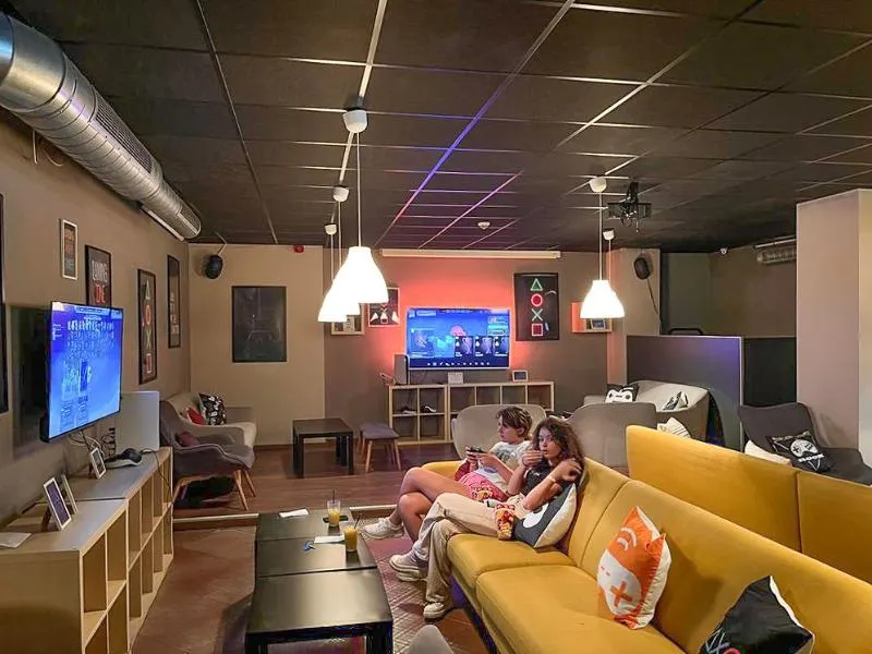 Sports and Entertainment, Grifid Hotel Bolero, Varna