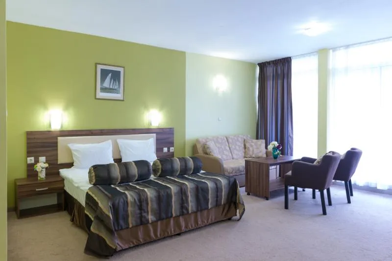 STUDIO STANDARD Room, Hotel Regatta Palace, Bourgas