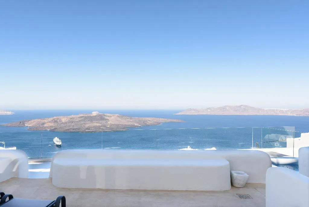 General view, On The Cliff, Santorini