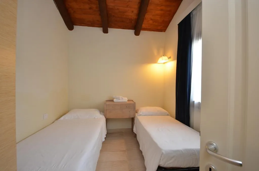 SUITE GARDEN VIEW Room, Is Arenas  Resort, Cagliari