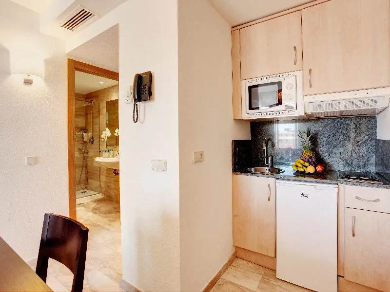 APARTMENT ONE BEDROOM Room, Grupotel Alcudia Suite, Majorca