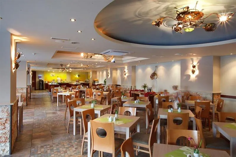 Restaurant, Alianthos Estate Resort, Crete