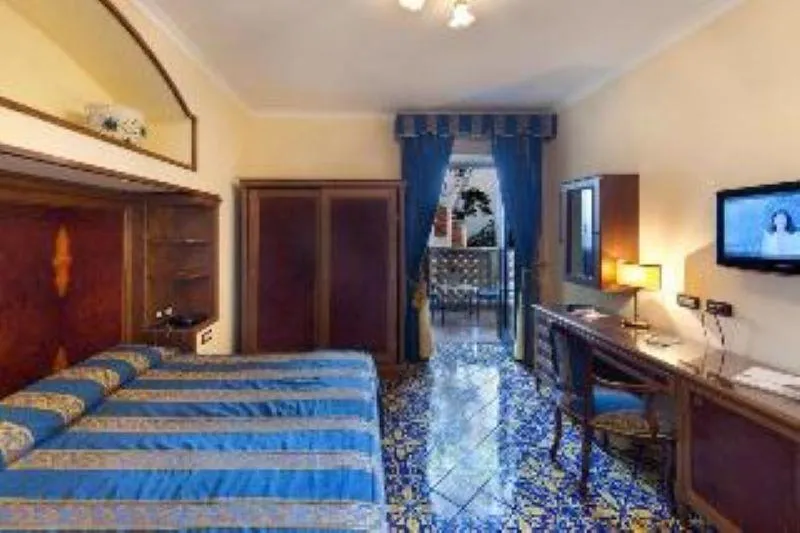Double or Twin SUPERIOR WITH TERRACE Room, La Tonnarella, Naples