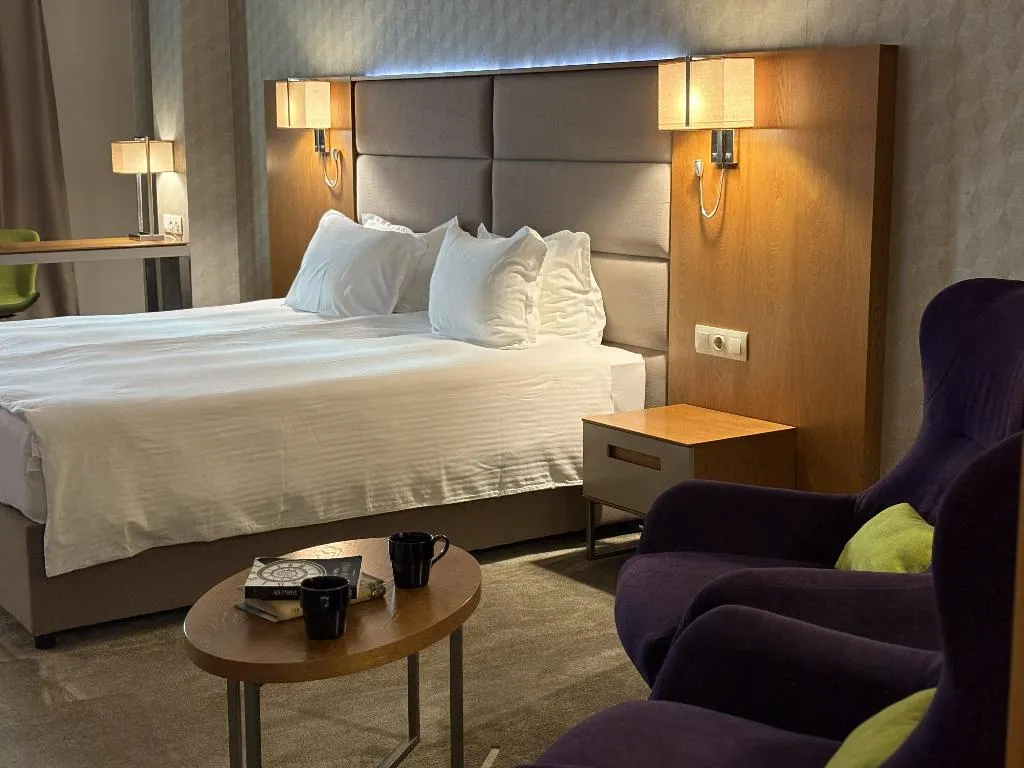DOUBLE EXECUTIVE Room, Golden Tulip Varna Hotel, Varna