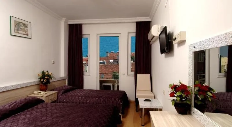 Room, Lara Diamond, Antalya