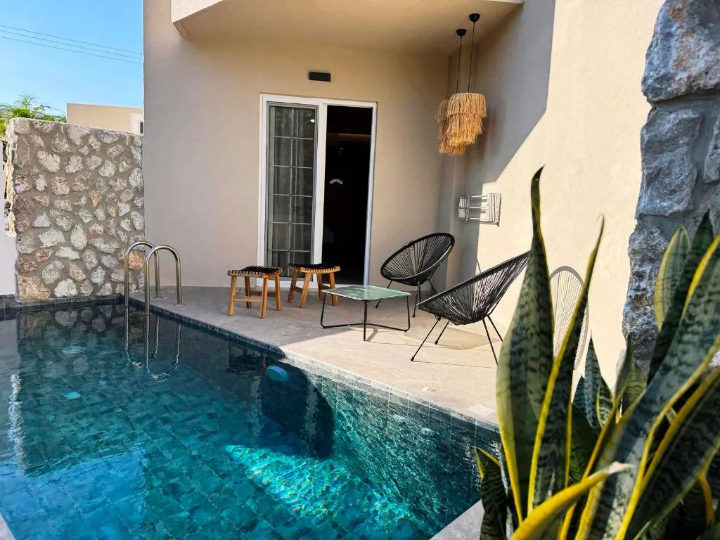 JUNIOR SUITE WITH PRIVATE POOL Room, Argiro Village, Rhodes