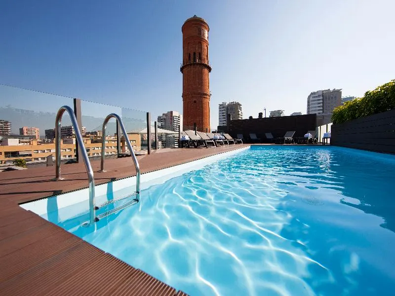 Pool, Attica 21 Barcelona Mar, Barcelona
