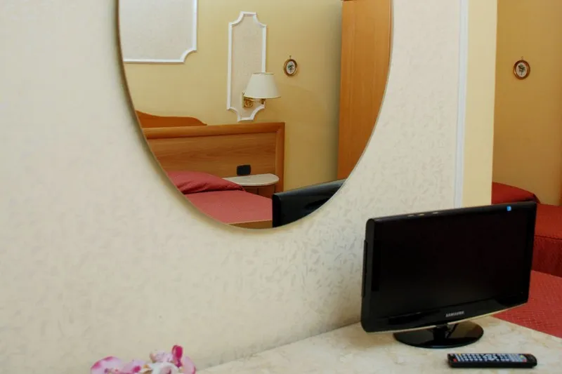 Room, Casablanca, Naples