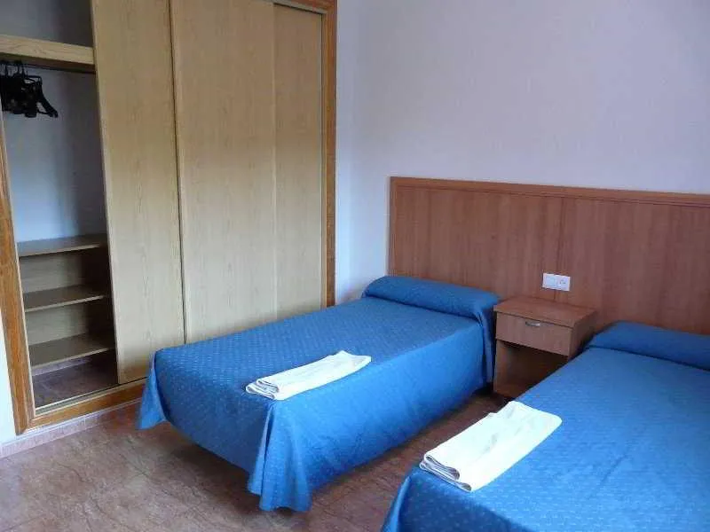 QUADRUPLE TWO BEDROOMS Room, Apartamentos Maracay, Costa Almeria