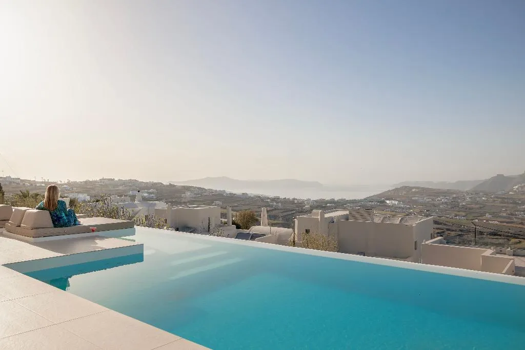 SUITE LUXURY Room, Zannos Melathron Hotel By Omilos Hotels, Santorini