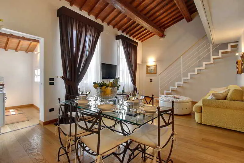 Room, Orlando Palace, Florence