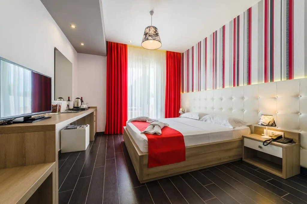 DOUBLE WITH BALCONY Room, Lagaria Hotel, Thessaloniki