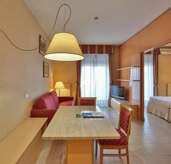 Atahotel Quark Due Residence, Milan