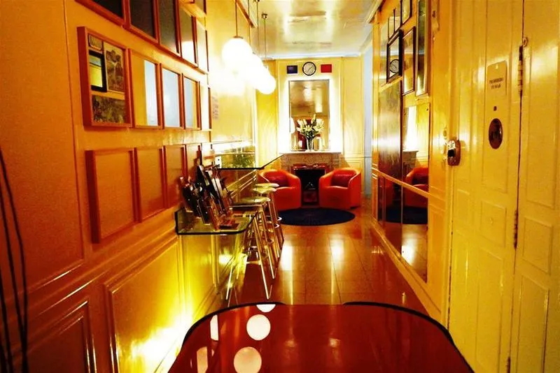 General view, OYO Hostal La Fontana, Madrid