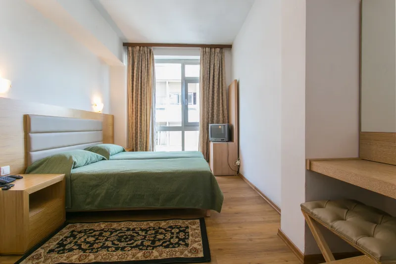 Room, Arethusa, Athens