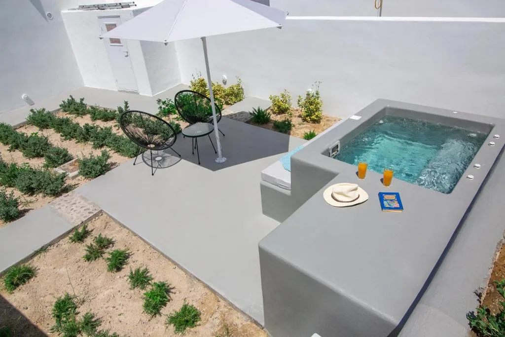 General view, Apanomeria Boutique Residence, Santorini