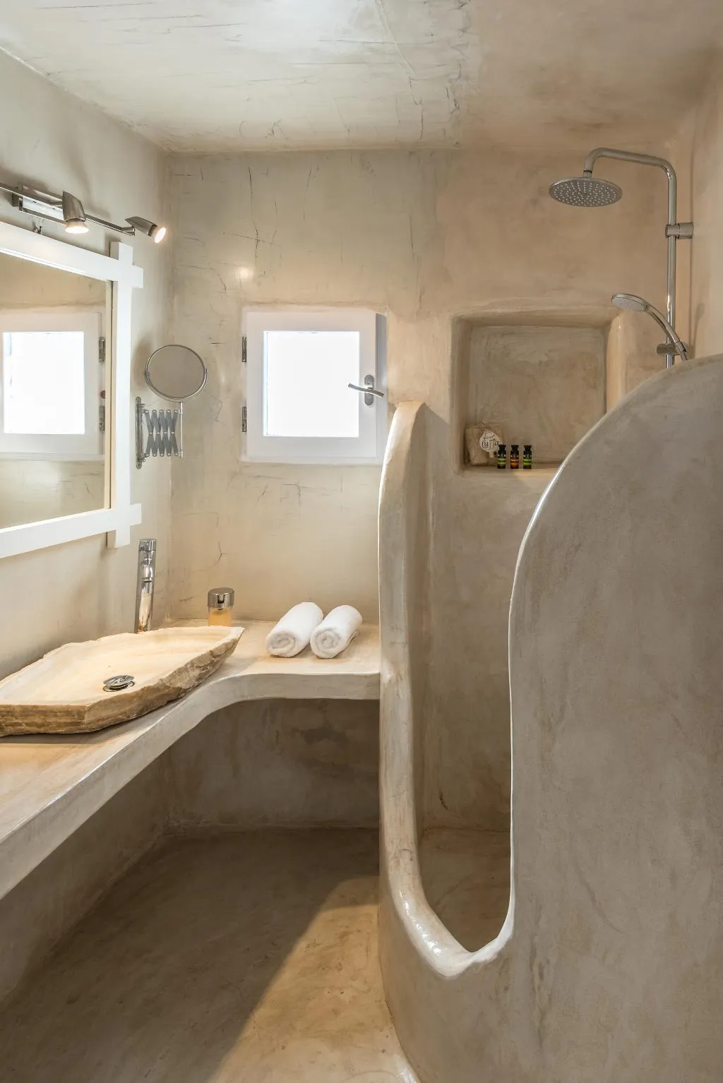 SUITE HONEYMOON Room, Fanari Villas, Santorini