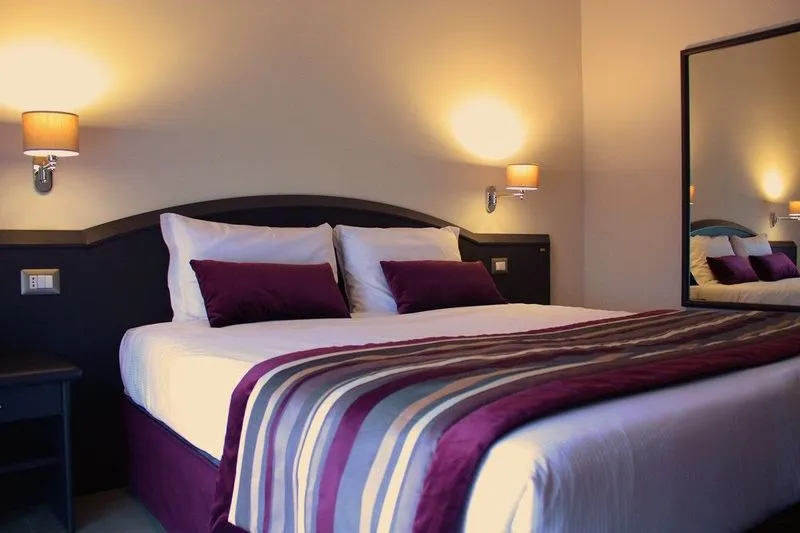 SINGLE STANDARD Room, Europa di Arzano, Naples