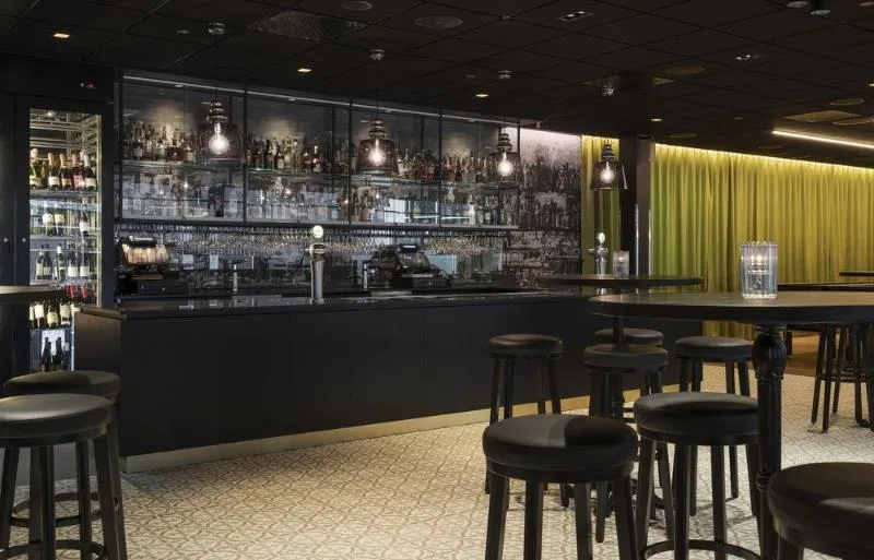Bar, Thon Hotel Oslo Airport, Oslo
