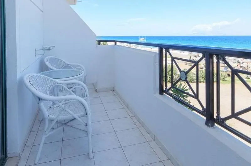 Double or Twin DELUXE SEA FRONT Room, Dodeca Sea Resort, Rhodes