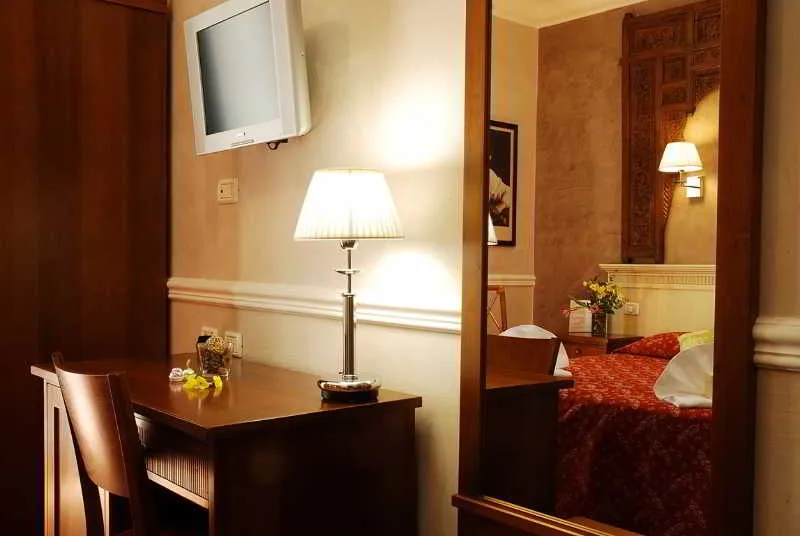 Room, Hotel Caravaggio, Rome