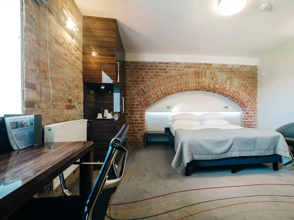SINGLE STANDARD Room, Q Hotel Grand Cru Gdansk, Gdansk