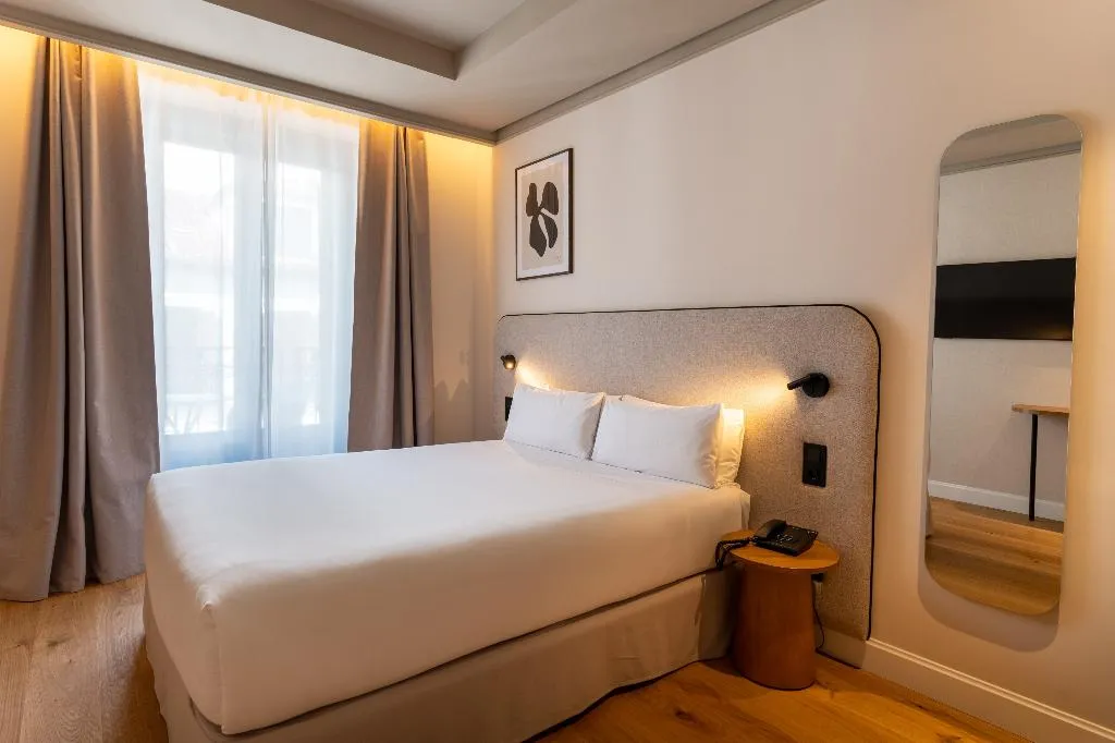 DOUBLE STANDARD Room, Petit Palace Preciados, Madrid