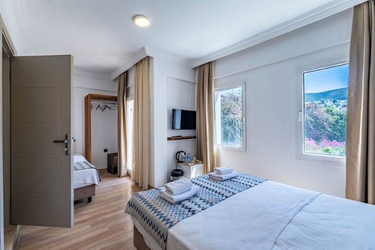 Costa Viva Bodrum, Bodrum