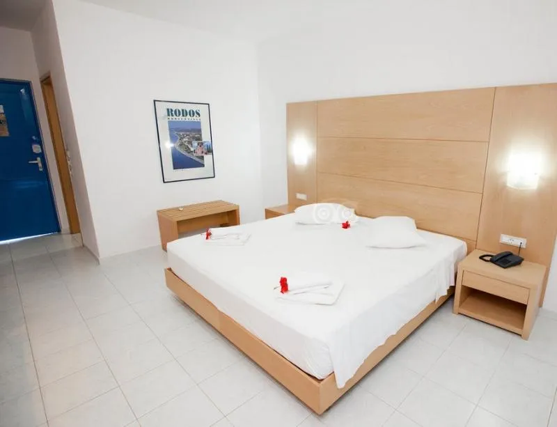 Double or Twin CAPACITY 2 Room, Pefki Islands, Rhodes