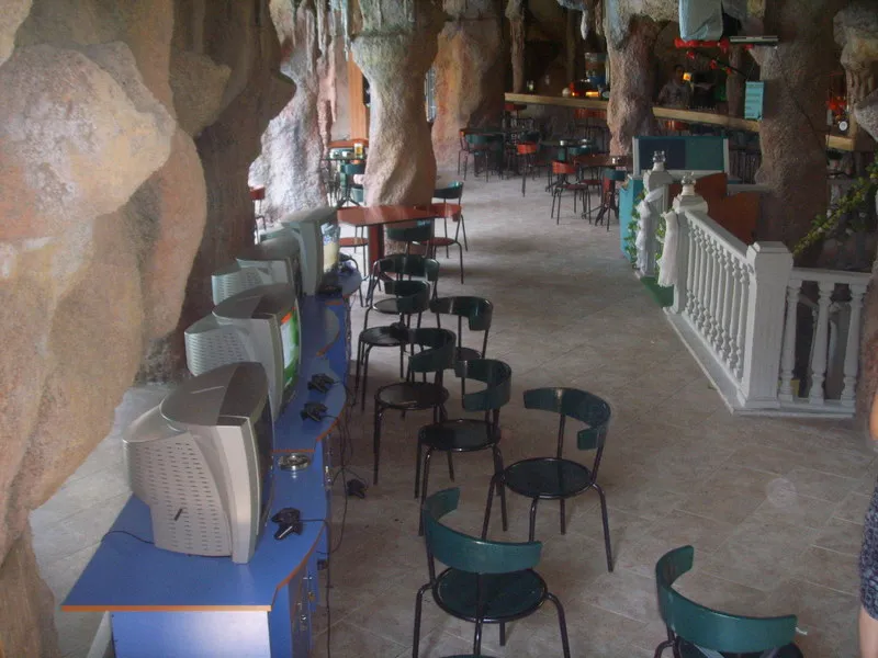 Bar, Grand Aquarium Apart, Dalaman