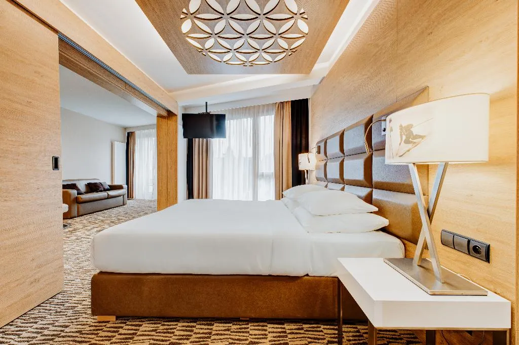 SUITE STANDARD Room, Rezydencja Nosalowy Dwór, Krakow