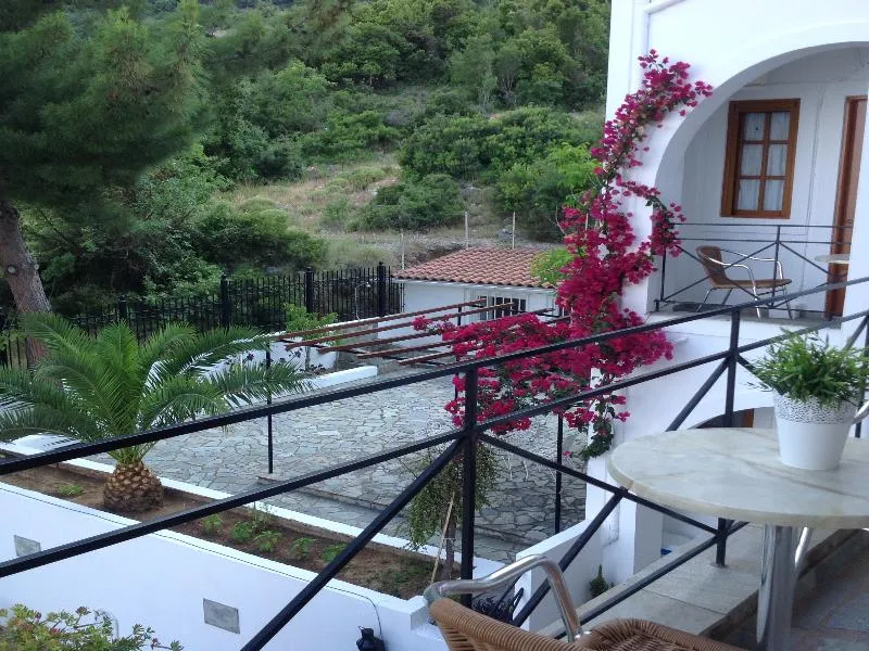 Terrace, Travlos Studios, Kalamata