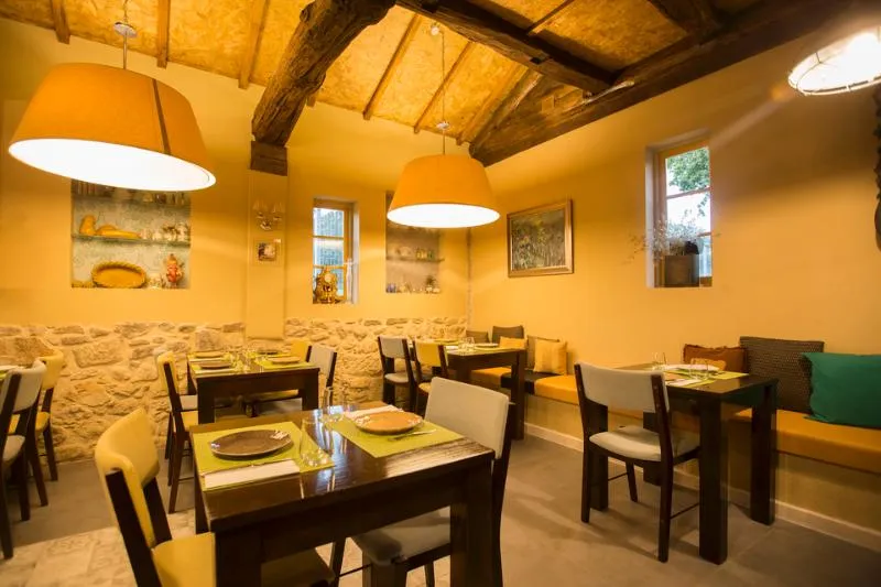 Restaurant, Quinta do Caminho, Porto