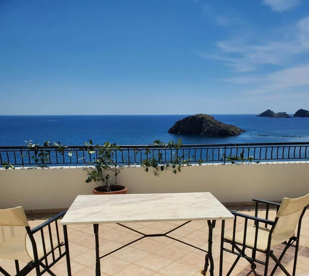 General view, Villa Koutsakis, Crete